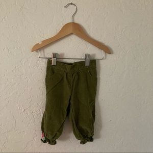 🐃- Like New- Gymboree Cords with Floral Details
